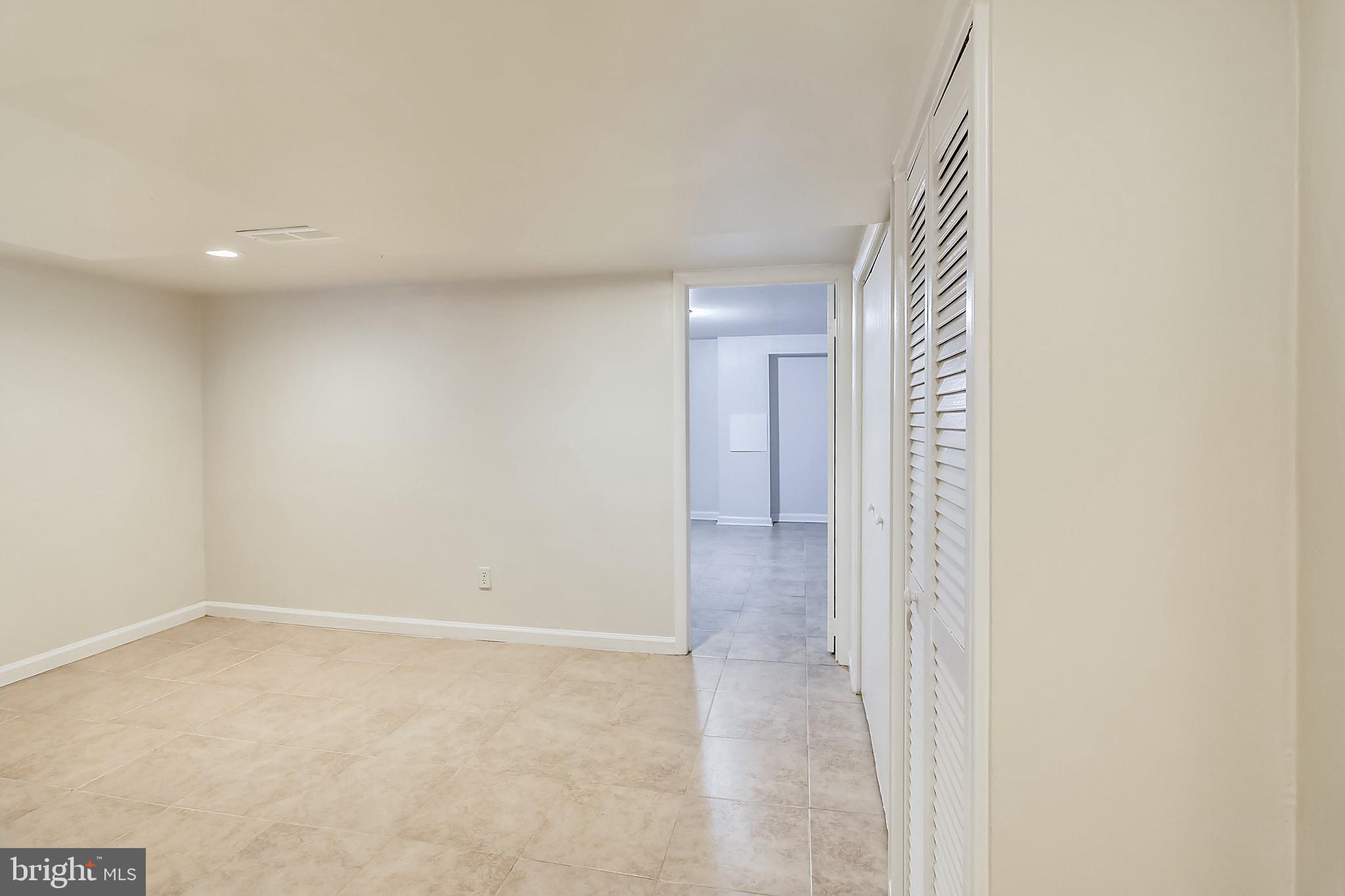 12014 Claridge Road Silver Spring, MD 20902 - Photo 24 of 28 Bedroom 4 in with recessed lighting.