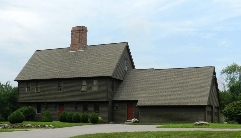 109 John Brook Road Canterbury, CT 06331 - Photo 1 of 1 a front view of a house with a garden