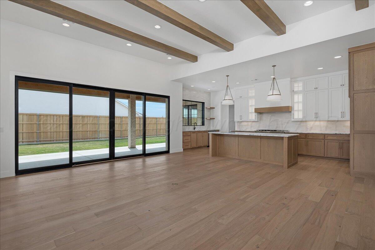 5902 Wesley Road Amarillo, TX 79119 - Photo 5 of 37 05-Living Area