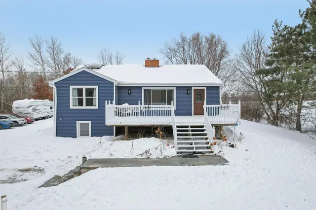 $425,000 | 6564 165th Street North, Hugo, MN 55038
