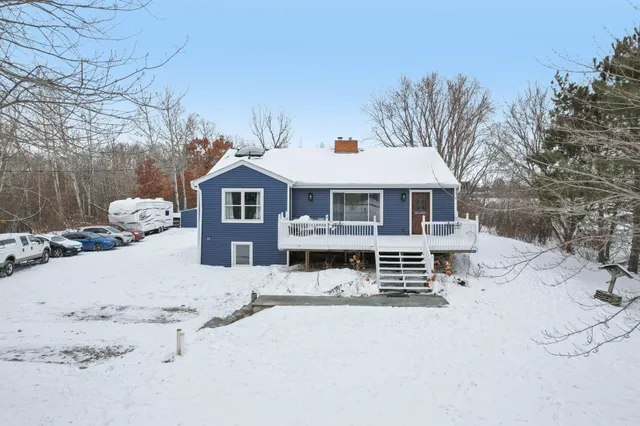 $425,000 | 6564 165th Street North, Hugo, MN 55038