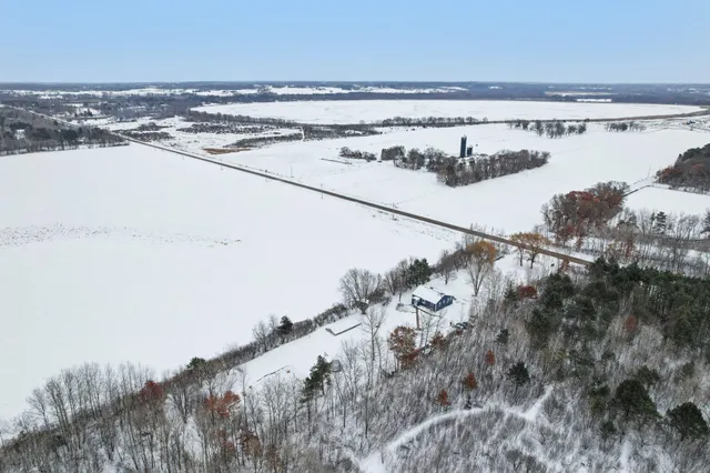 $425,000 | 6564 165th Street North, Hugo, MN 55038