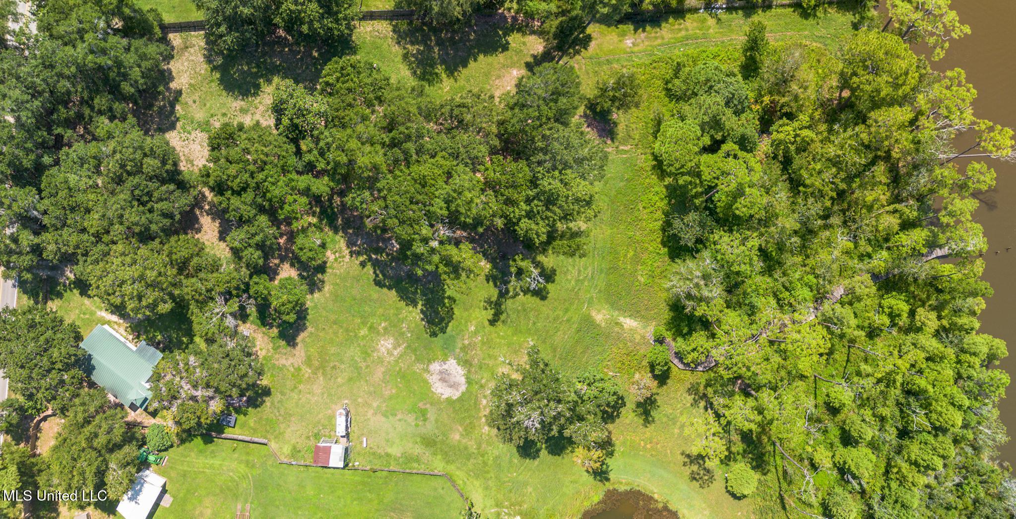 Shorecrest Road Biloxi, MS 39532 - Photo 10 of 12 Shorecrest-13