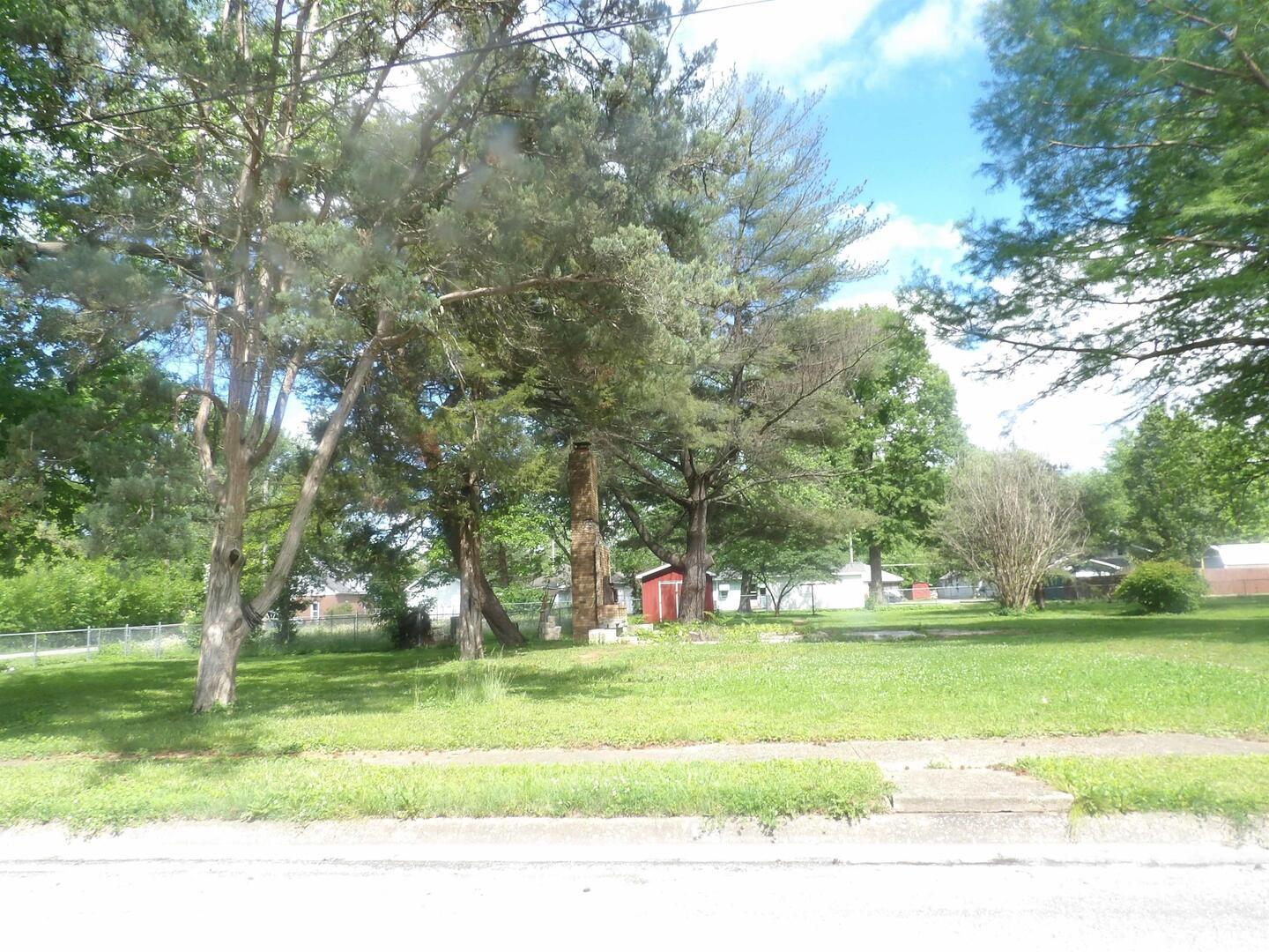 632 Madison Street Benton, IL 62812 - Photo 10 of 11