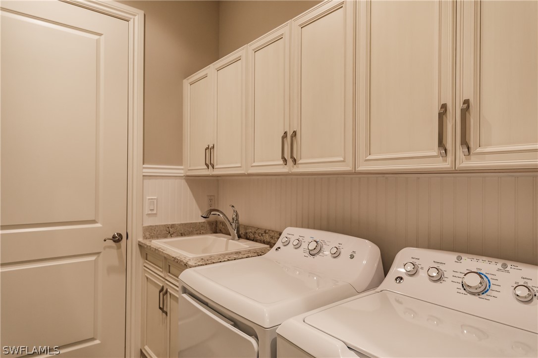 6652 Roma Way Naples, FL 34113 - Photo 26 of 33 Gallery Image 26