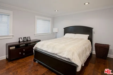 $11,750 | 531 2nd Street, Hermosa Beach, CA 90254