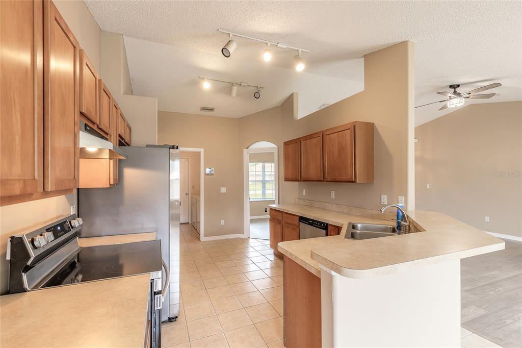 6 Roxboro Drive Palm Coast, FL 32164 - Photo 11 of 43