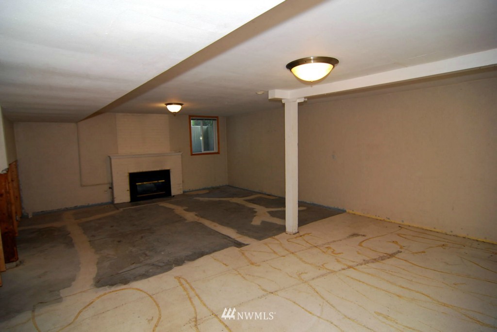 856 Kitsap Lake Road Northwest Bremerton, WA 98312 - Photo 12 of 13