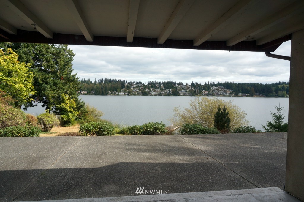 856 Kitsap Lake Road Northwest Bremerton, WA 98312 - Photo 3 of 13