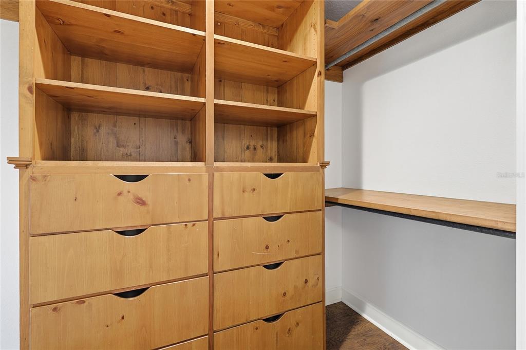 2331 D R Bryant Road Lakeland, FL 33810 - Photo 49 of 74 a bathroom with a glass shower door