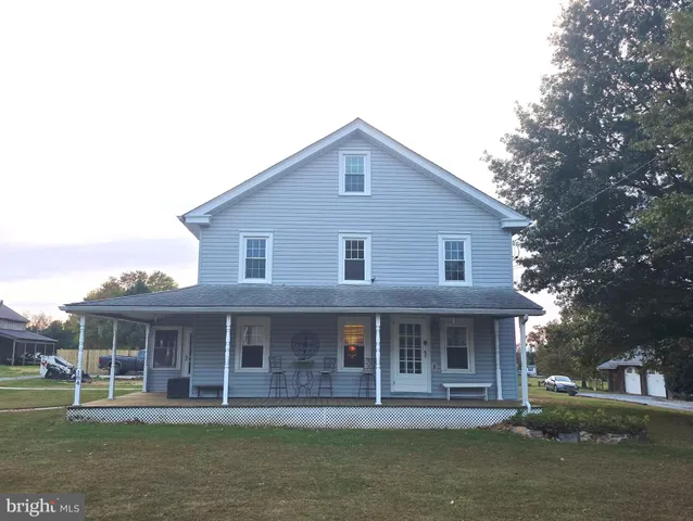 $2,300 | 184 Cochran Street, Cochranville, PA 19330