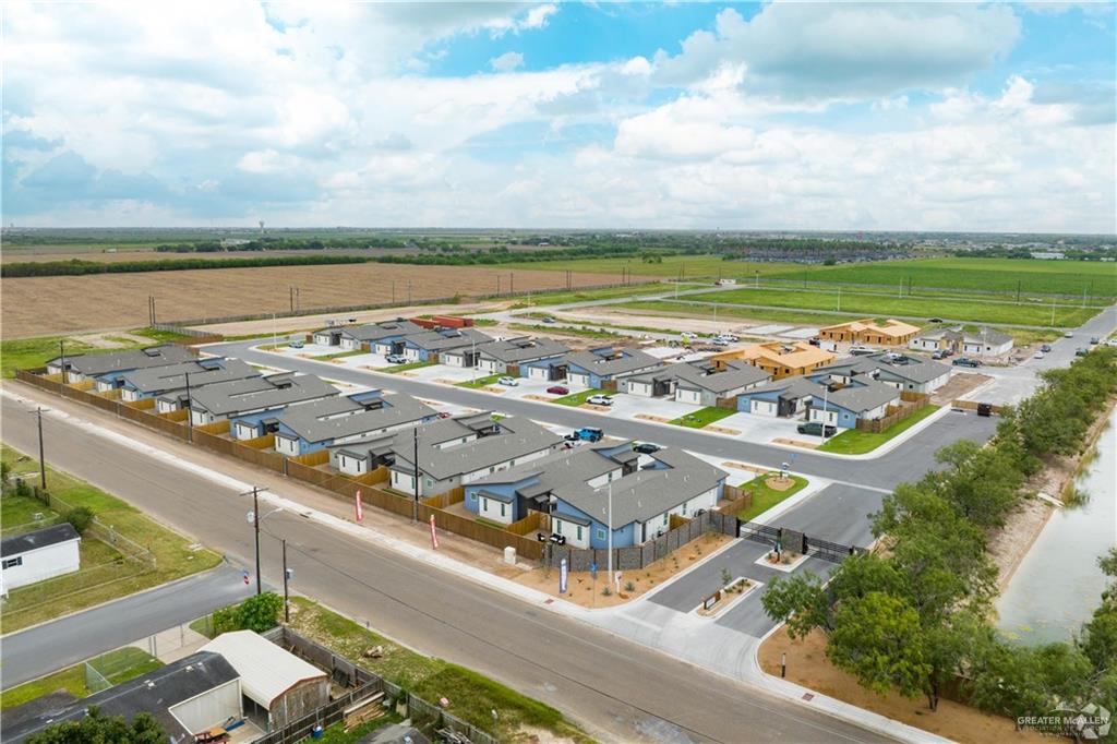 4013 Jenna Lane, Unit D Weslaco, TX 78599 - Photo 22 of 24 a view of city with ocean