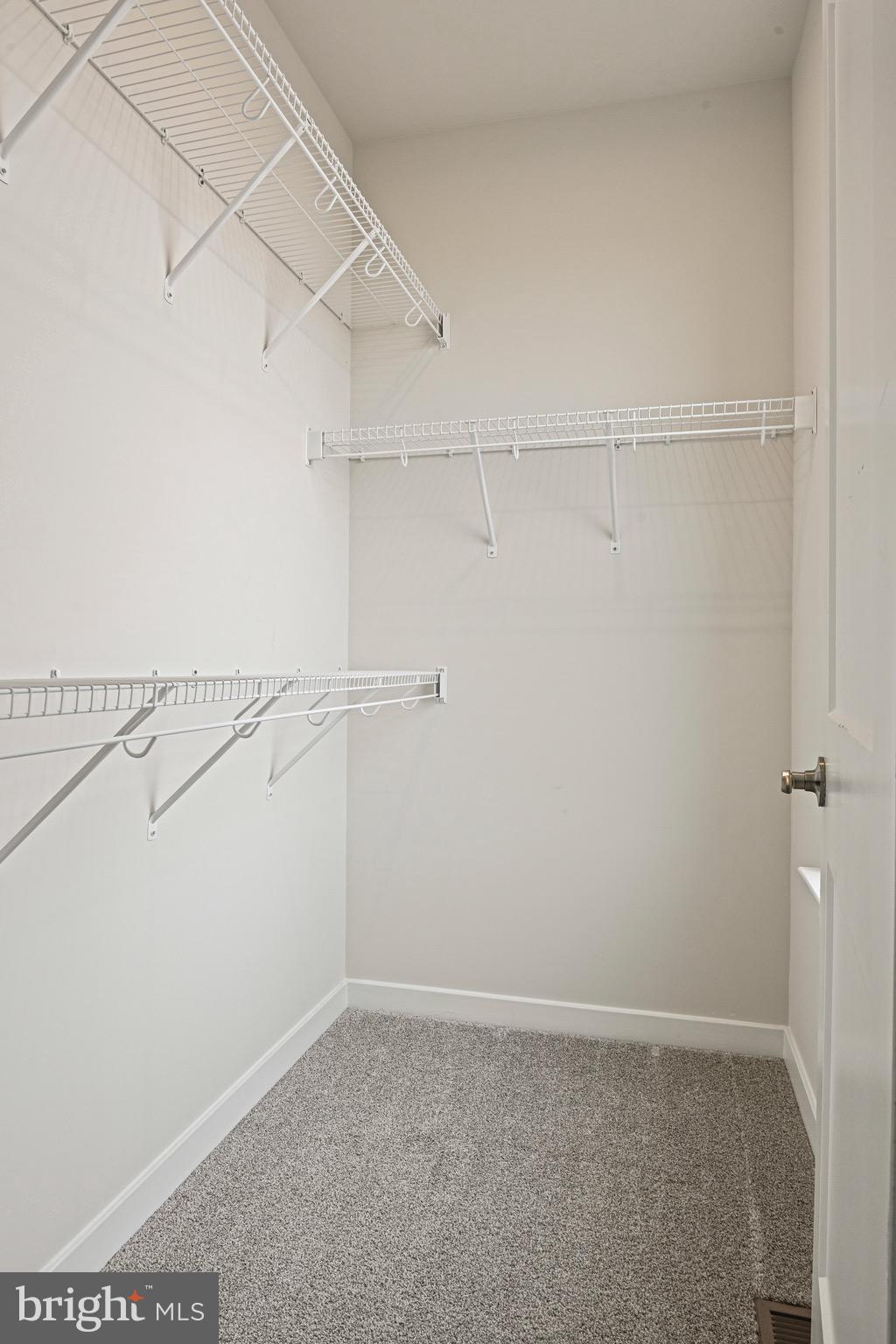 44488 Wolfhound Square Ashburn, VA 20147 - Photo 21 of 32