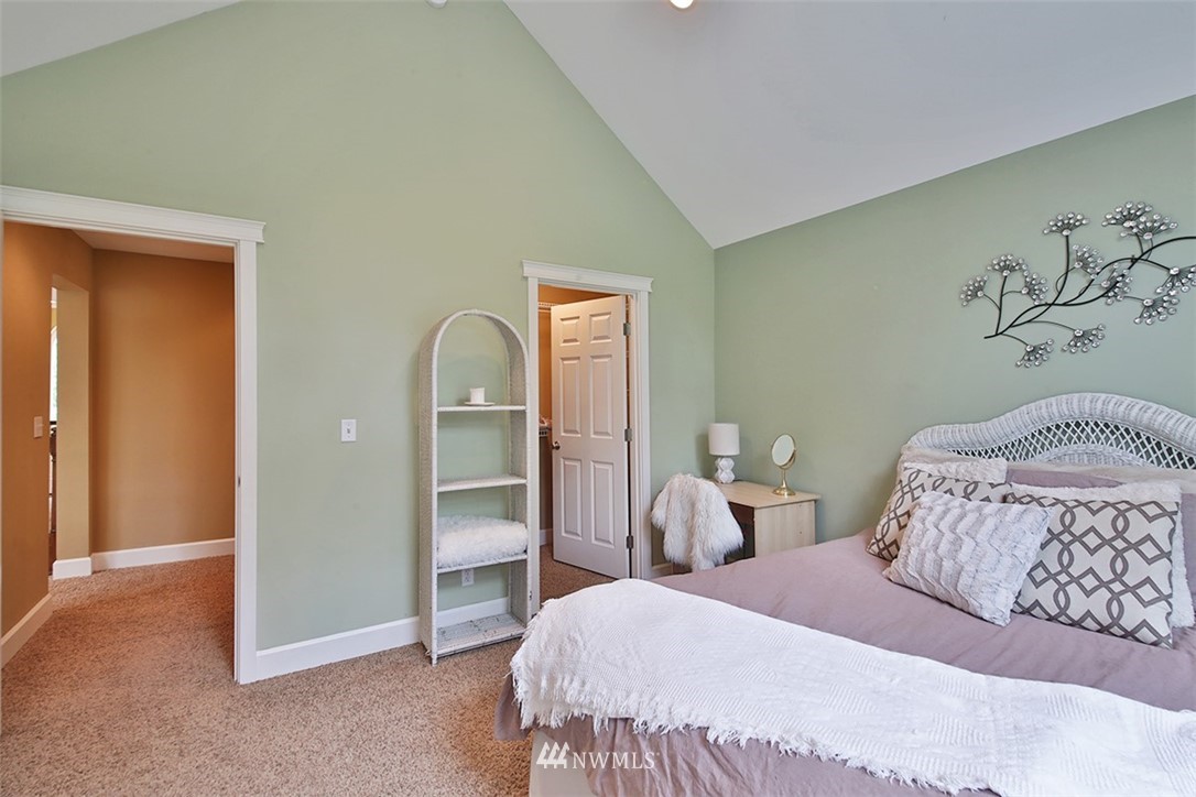 4046 Rachel Road Clinton, WA 98236 - Photo 33 of 40 Gallery Image 33