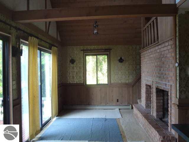 770 Edenhill Road Beulah, MI 49617 - Photo 5 of 10 1739693-4.JPG