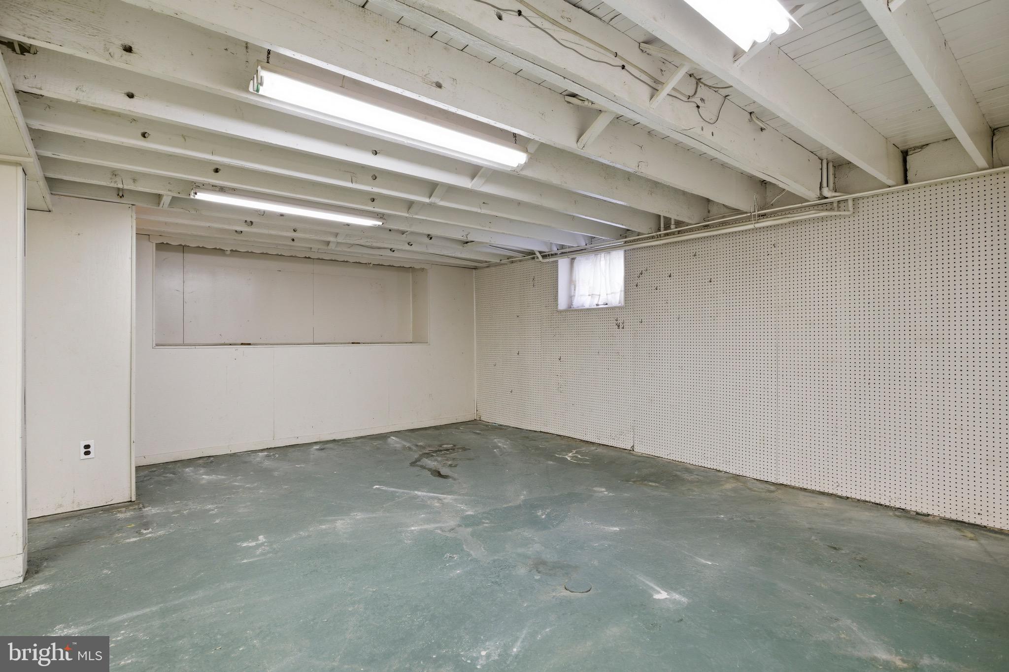 4221 Concord Road Aston, PA 19014 - Photo 23 of 31