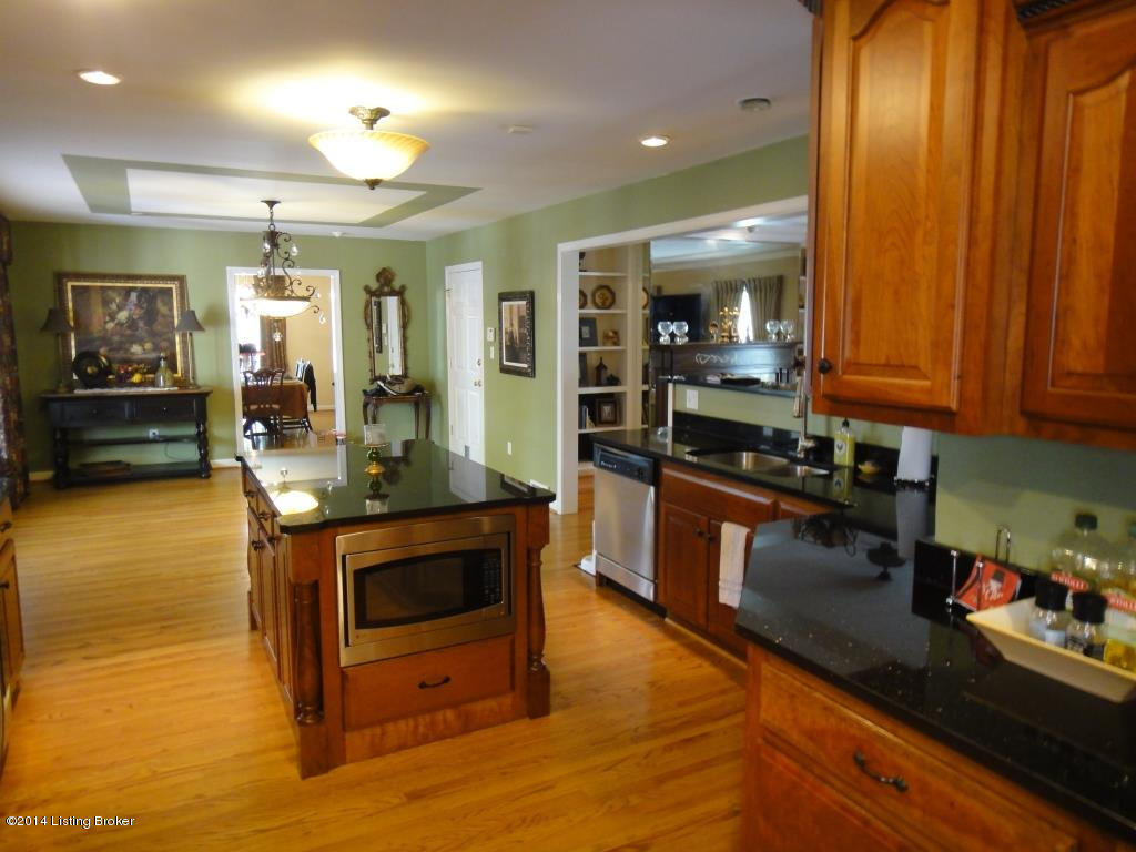 505 Brandon Road Louisville, KY 40207 - Photo 20 of 40 0010