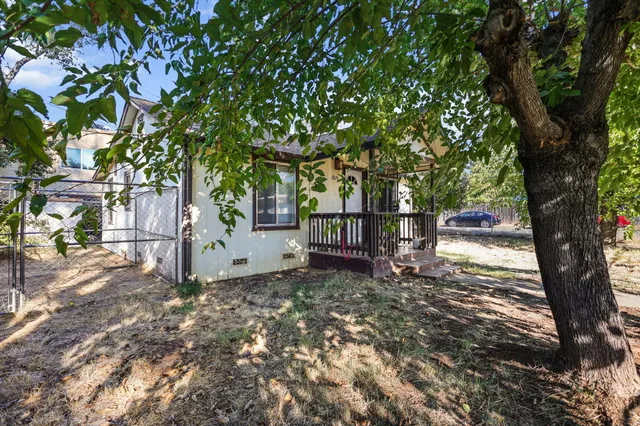 $229,900 | 2820 Alfreda Way, Redding, CA 96002