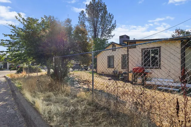 $229,900 | 2820 Alfreda Way, Redding, CA 96002