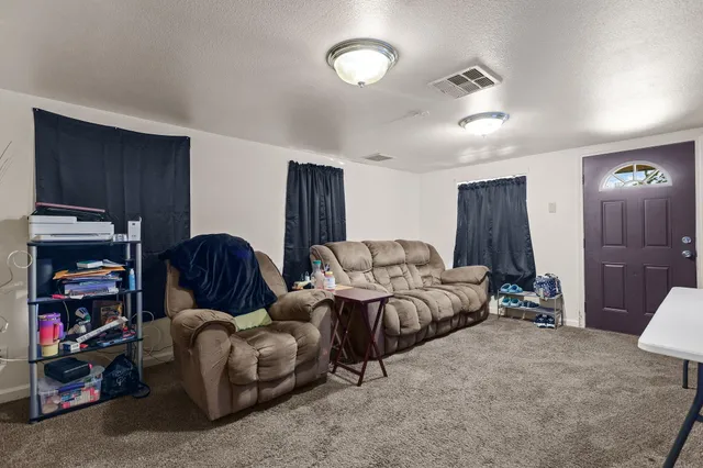 $229,900 | 2820 Alfreda Way, Redding, CA 96002