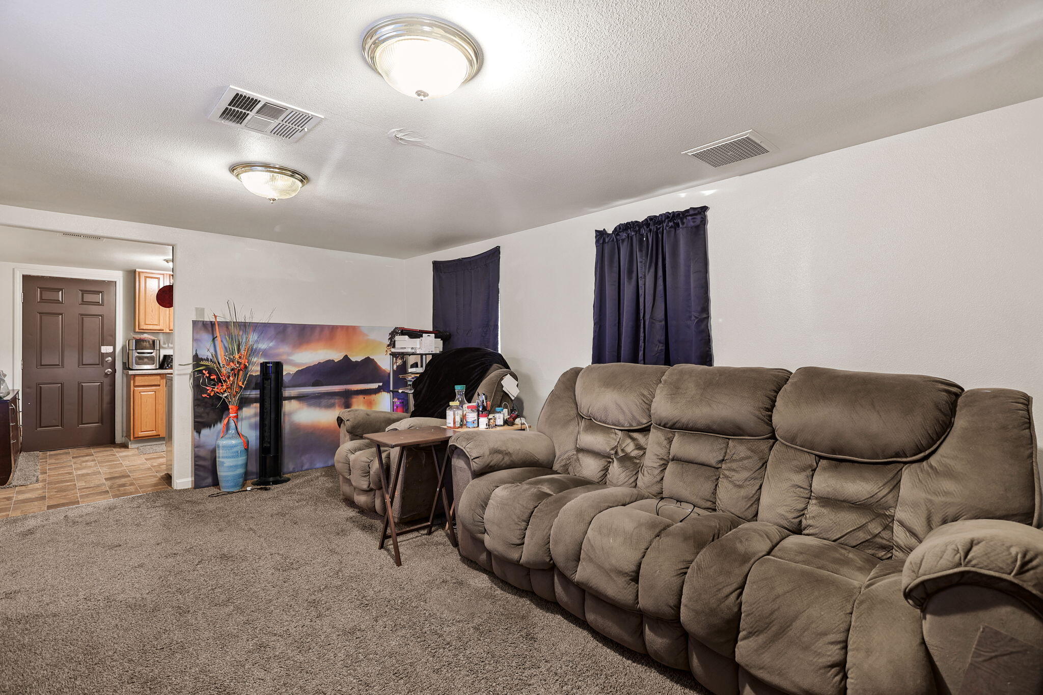 2820 Alfreda Way Redding, CA 96002 - Photo 5 of 27 11-web-or-mls-LZ0A0055