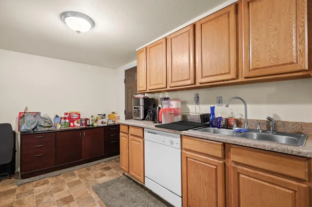 $229,900 | 2820 Alfreda Way, Redding, CA 96002