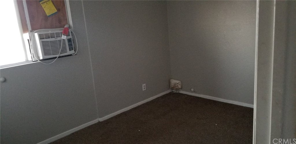 13222 Mohawk Road Apple Valley, CA 92308 - Photo 7 of 29