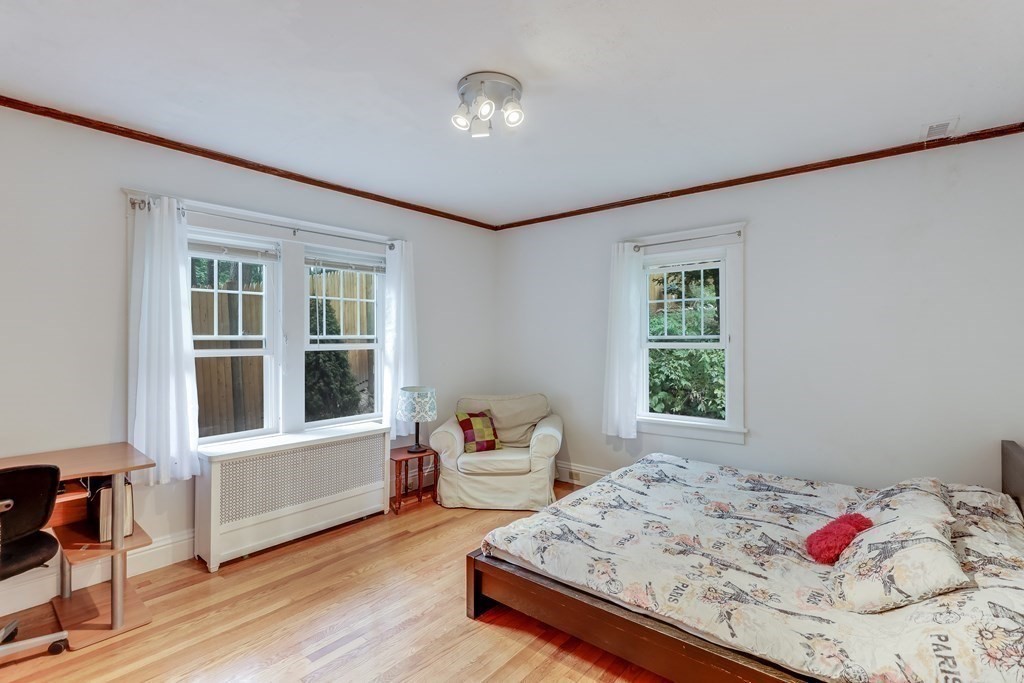 214 Wolcott Road Brookline, MA 02467 - Photo 22 of 30