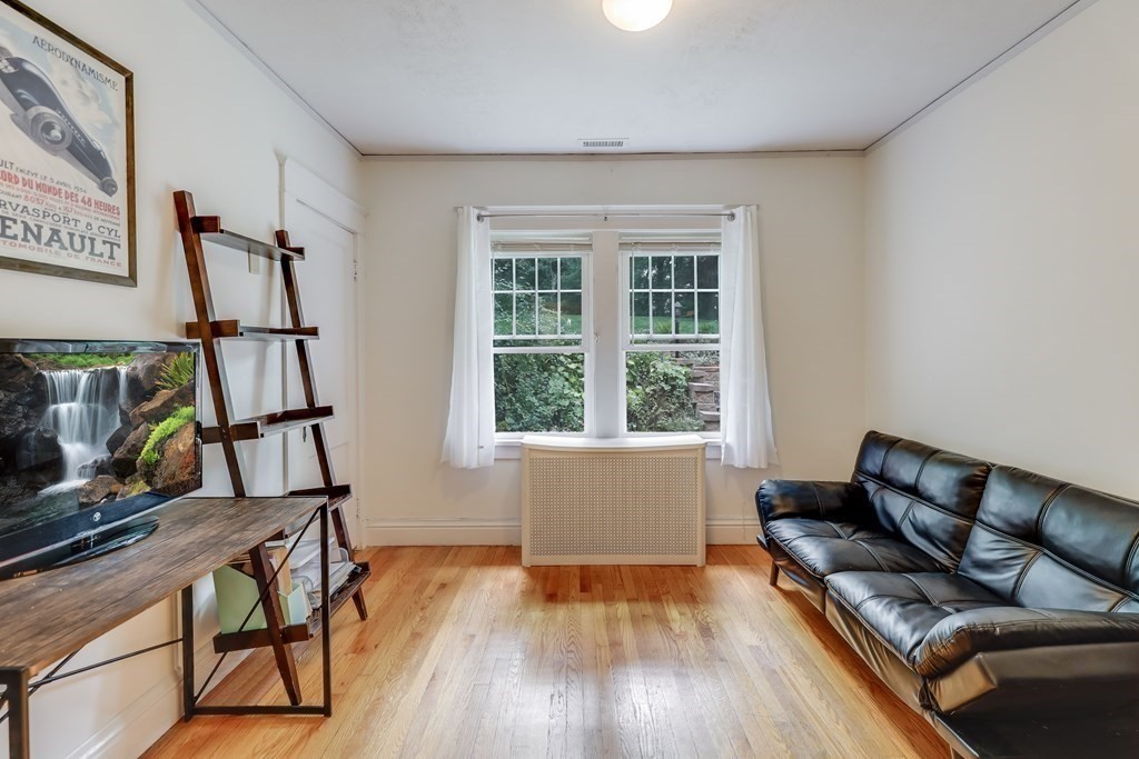 214 Wolcott Road Brookline, MA 02467 - Photo 23 of 30