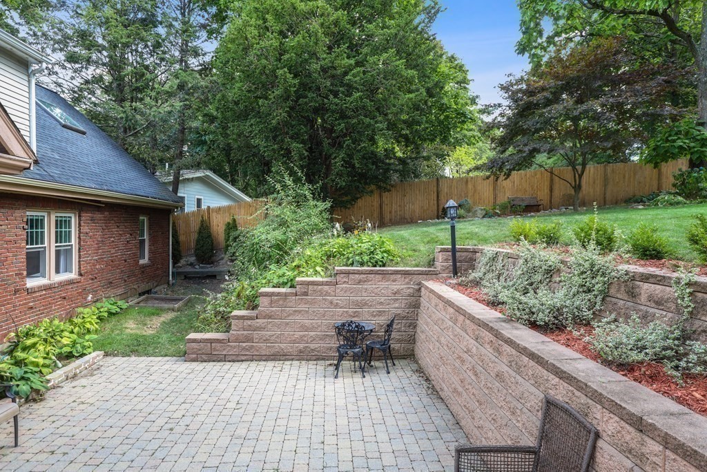 214 Wolcott Road Brookline, MA 02467 - Photo 24 of 30