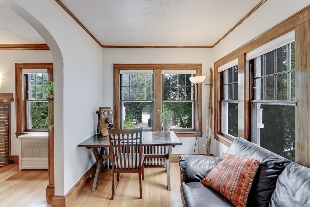 214 Wolcott Road Brookline, MA 02467 - Photo 6 of 30