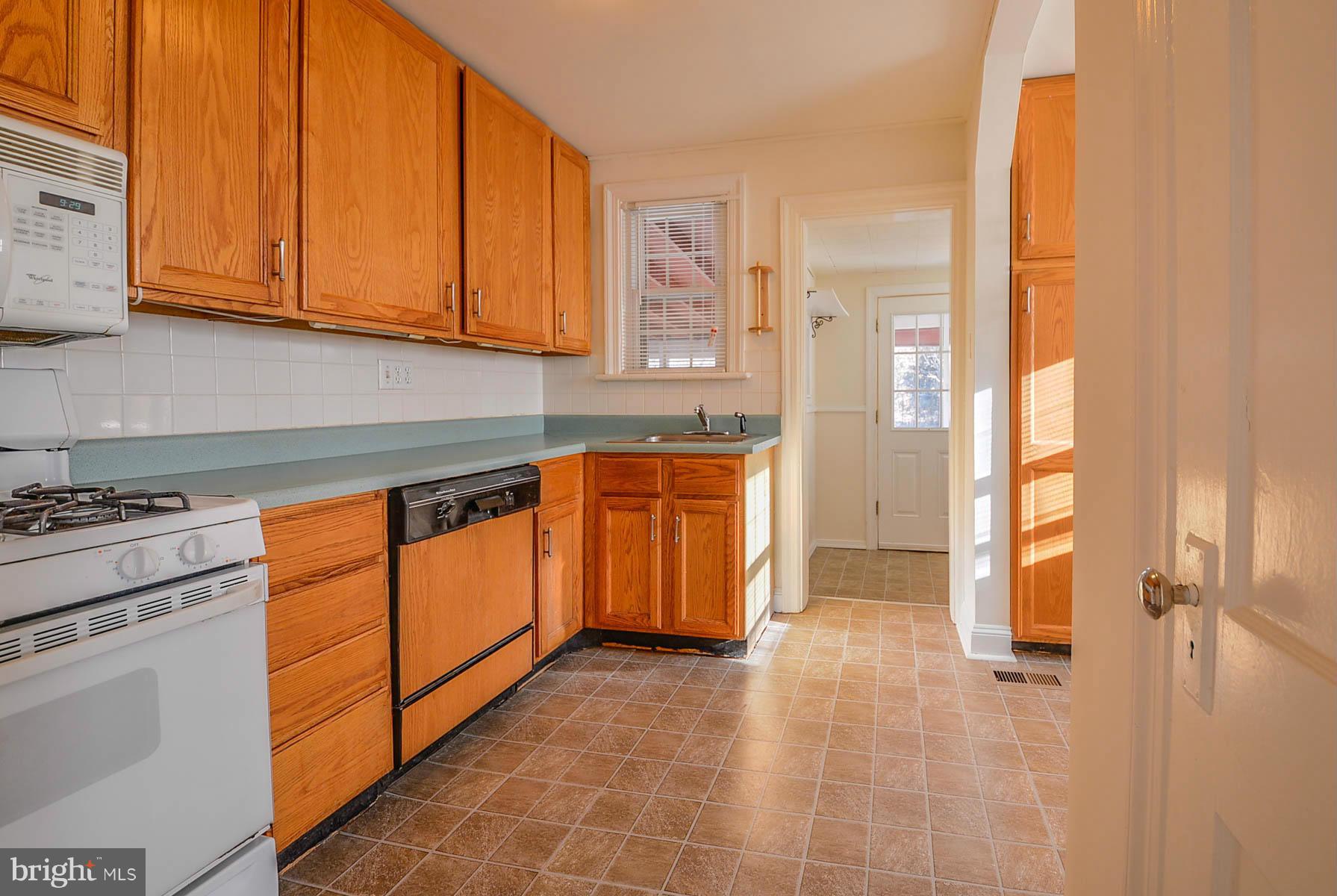 12813 Flack Street Silver Spring, MD 20906 - Photo 5 of 18 Kitchen