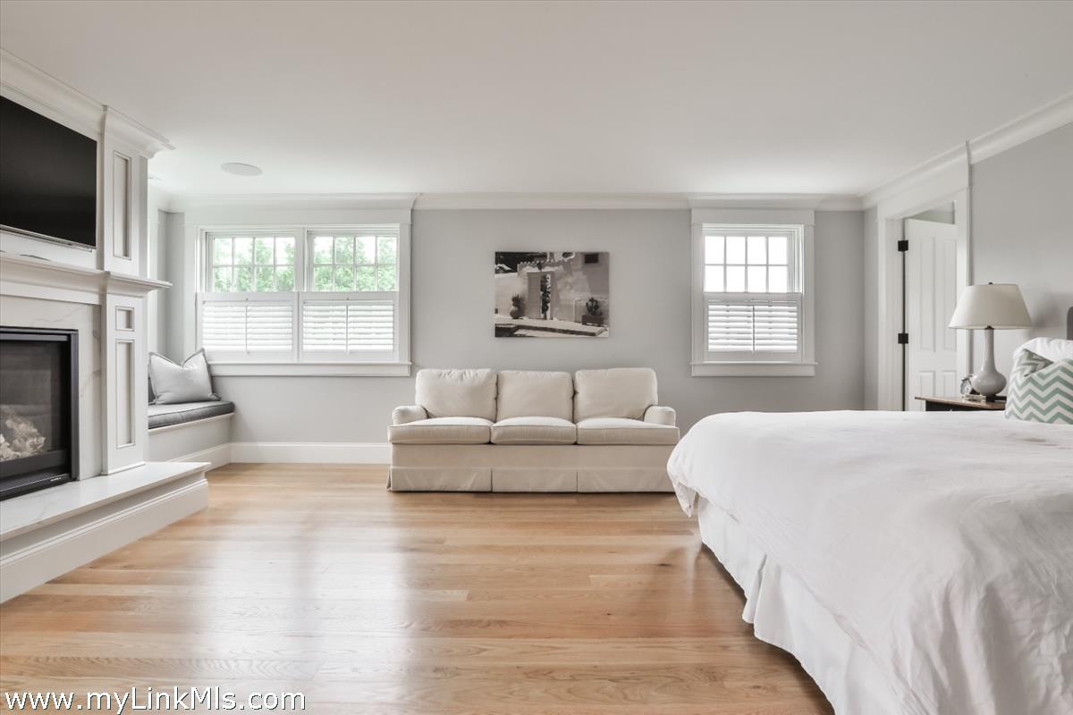 54 Fuller Street Edgartown, MA 02539 - Photo 25 of 31