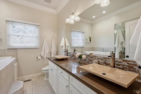 $1,795,000 | 21402 Geyserville Avenue, Geyserville, CA 95441