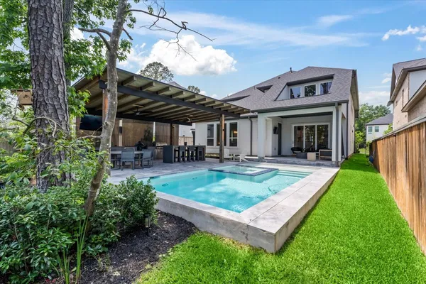 $7,350 | 28 Clearview Terrace Place, Tomball, TX 77375