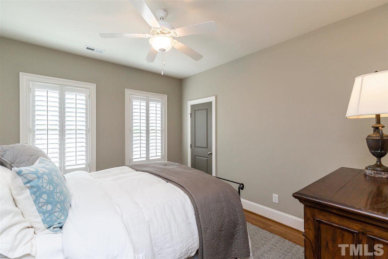 605 Sasser Street Raleigh, NC 27604 - Photo 12 of 30