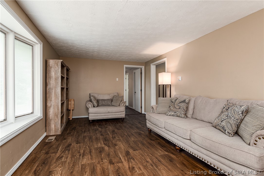 1611 Seatick Road Charlestown, IN 47111 - Photo 8 of 26