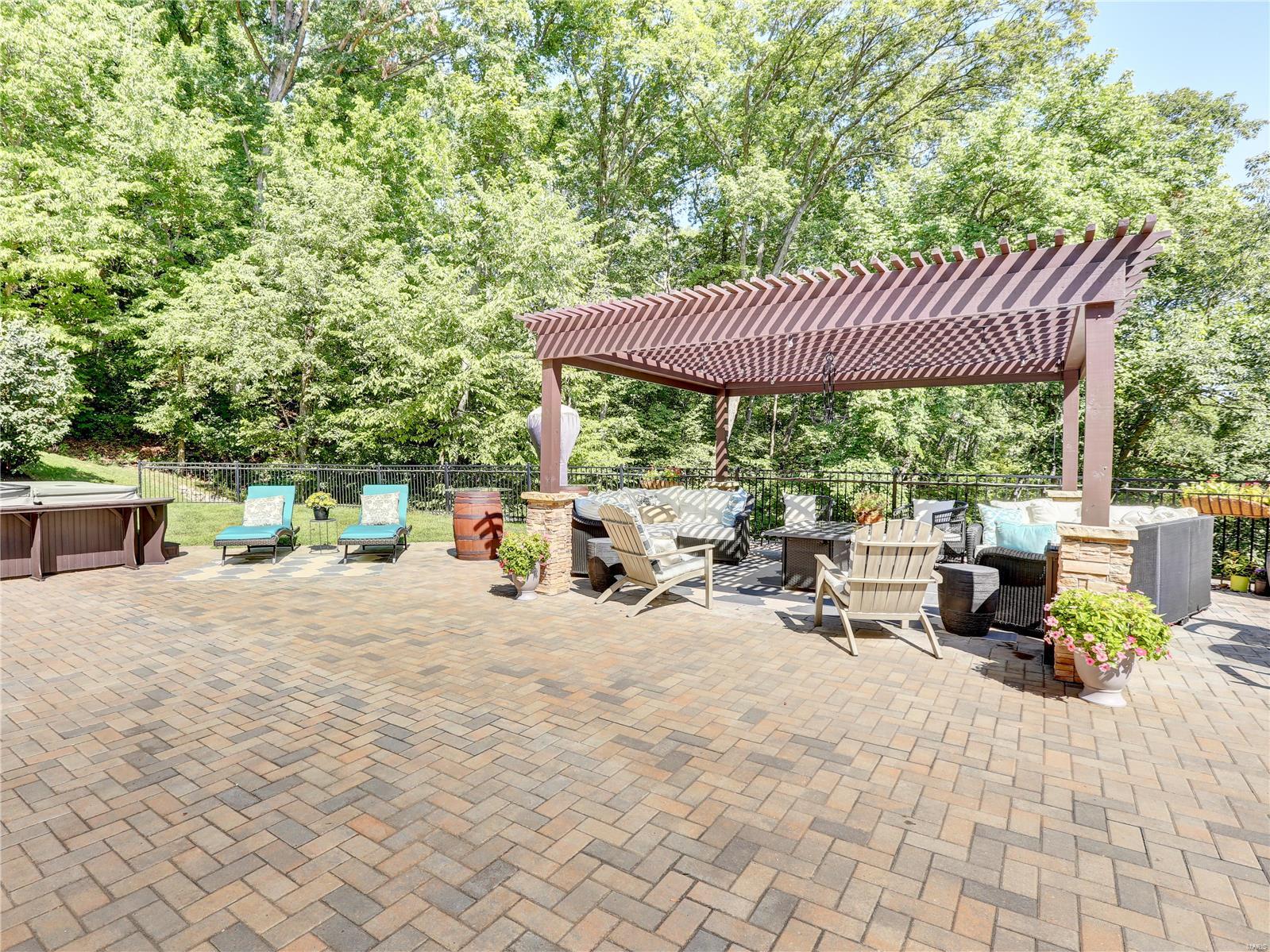 711 Forest Ridge Trail Lane Ballwin, MO 63021 - Photo 37 of 44 Gallery Image 37