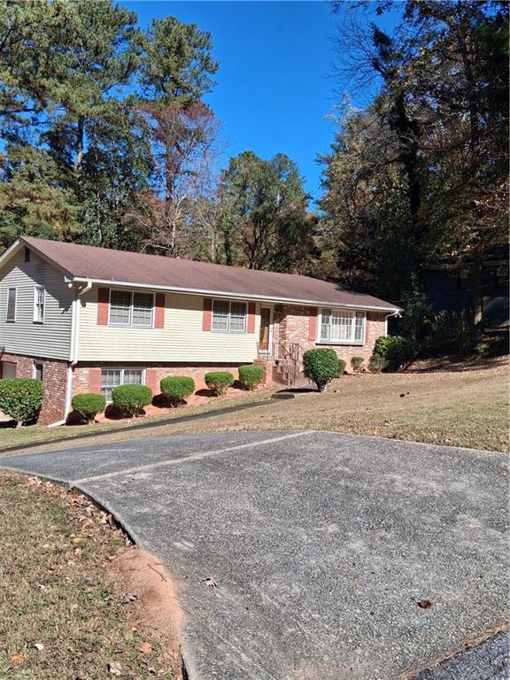 2719 Waleska Way East Point, GA 30344 - Photo 2 of 3