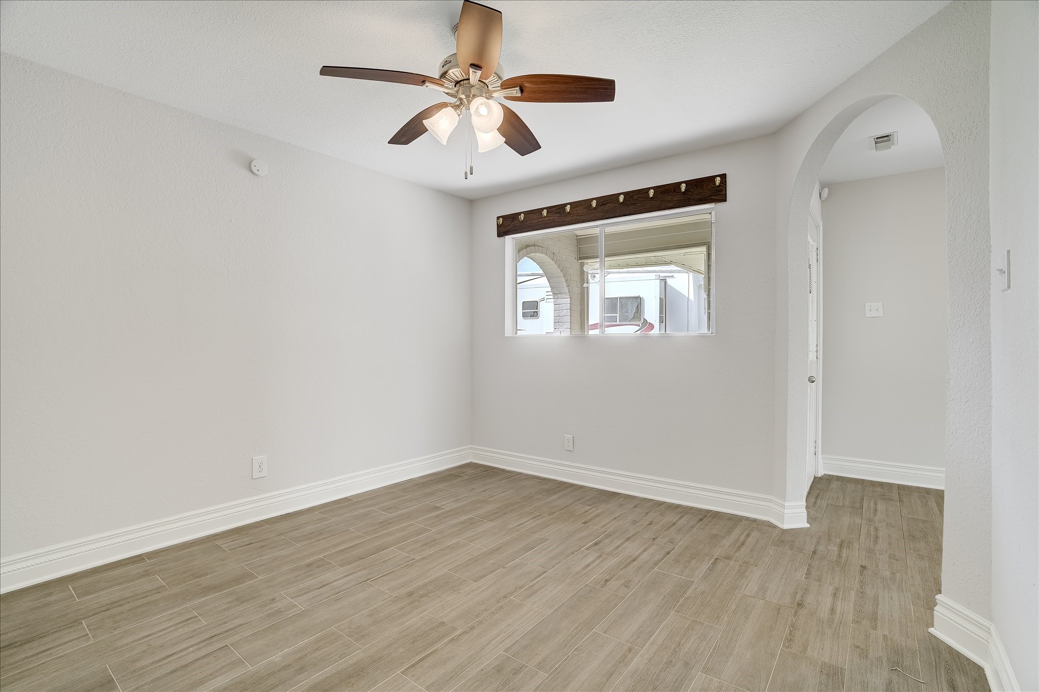 3205 Cemetery Road Santa Fe, TX 77517 - Photo 9 of 43