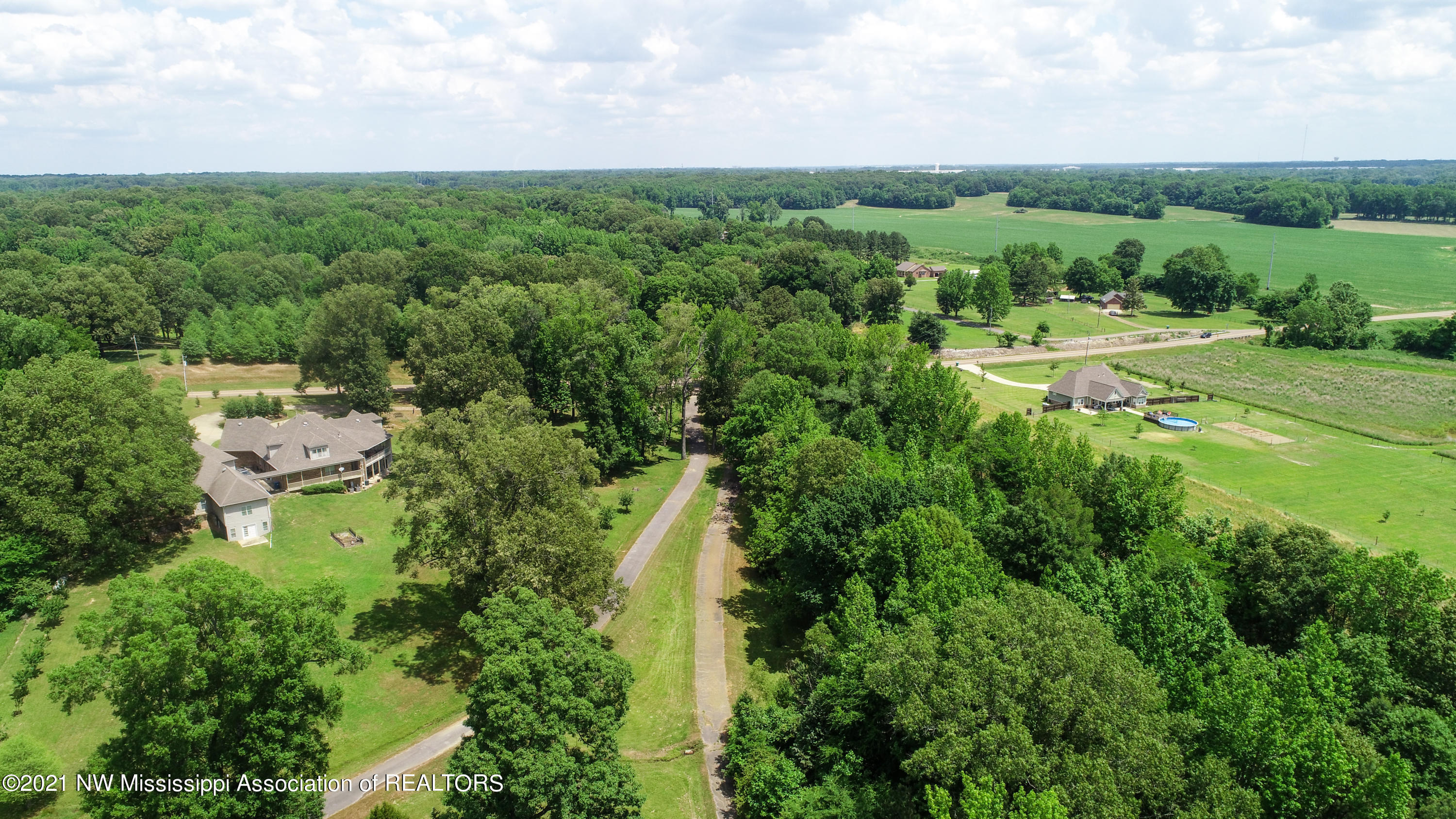 2575 Nesbit Road Nesbit, MS 38651 - Photo 7 of 14 30+ acres