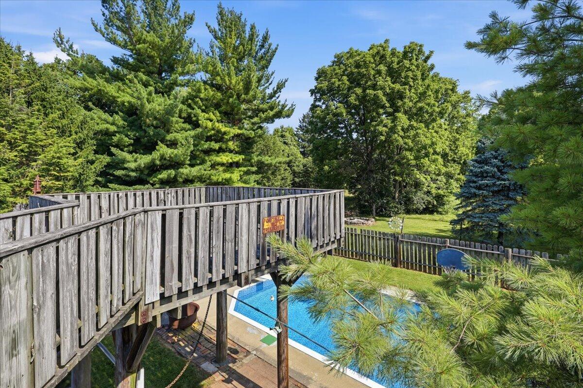 2955 Mechanicsburg Road Springfield, OH 45503 - Photo 46 of 55 21-Deck View to Pool