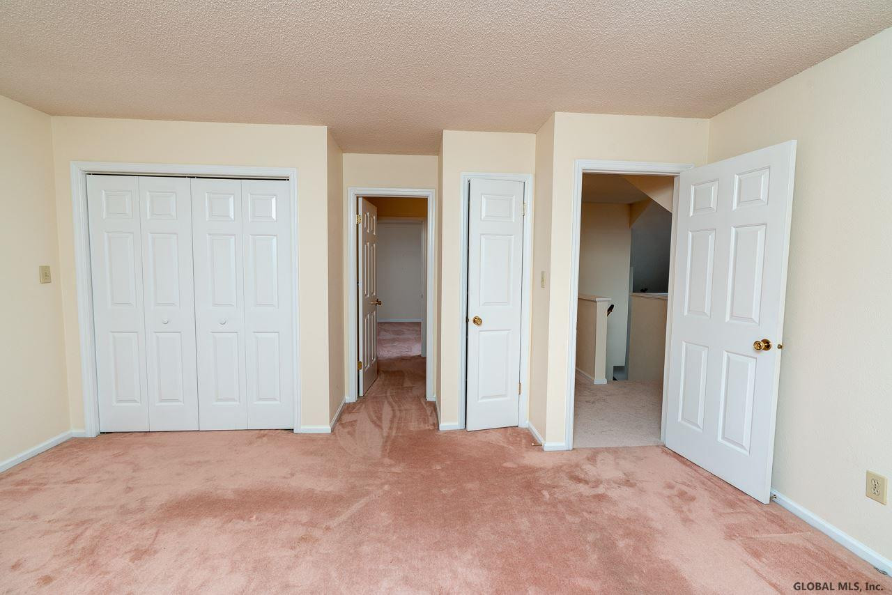 3 Ridgefield Drive Guilderland, NY 12186 - Photo 25 of 41 Photo 25