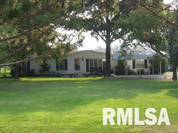 1426 Moonglow Road Centralia, IL 62801 - Photo 1 of 1 Gallery Image 1
