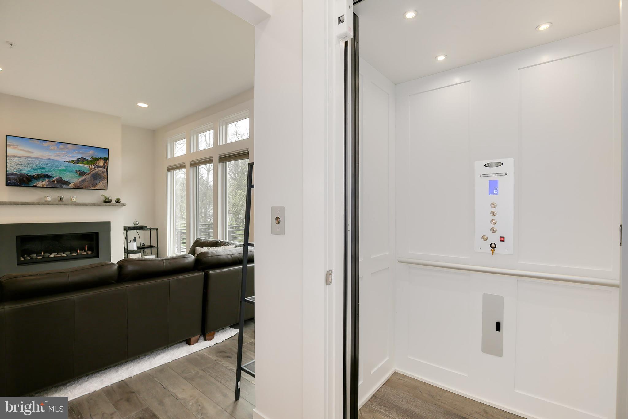 5128 Willet Bridge Road Bethesda, MD 20816 - Photo 14 of 30 Interior (General)