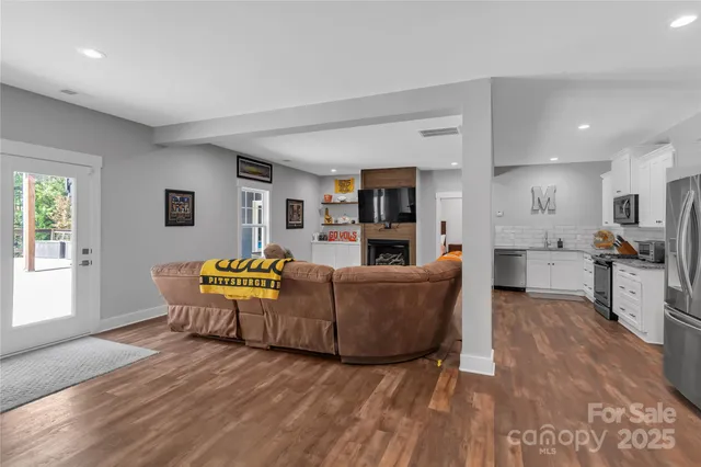 $1,590,000 | 216 Mariposa Road, Stanley, NC 28164