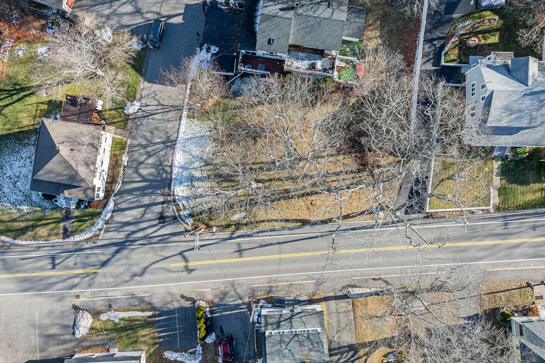 51 Main Street York, ME 03909 - Photo 11 of 19 11