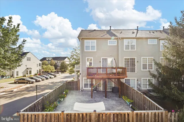 $594,800 | 12100 Brevard Park Court, Bristow, VA 20136