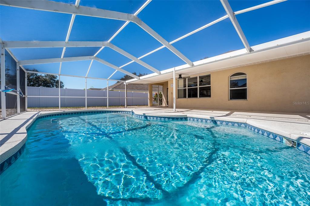 1442 Lake Shore Ranch Drive Seffner, FL 33584 - Photo 33 of 38