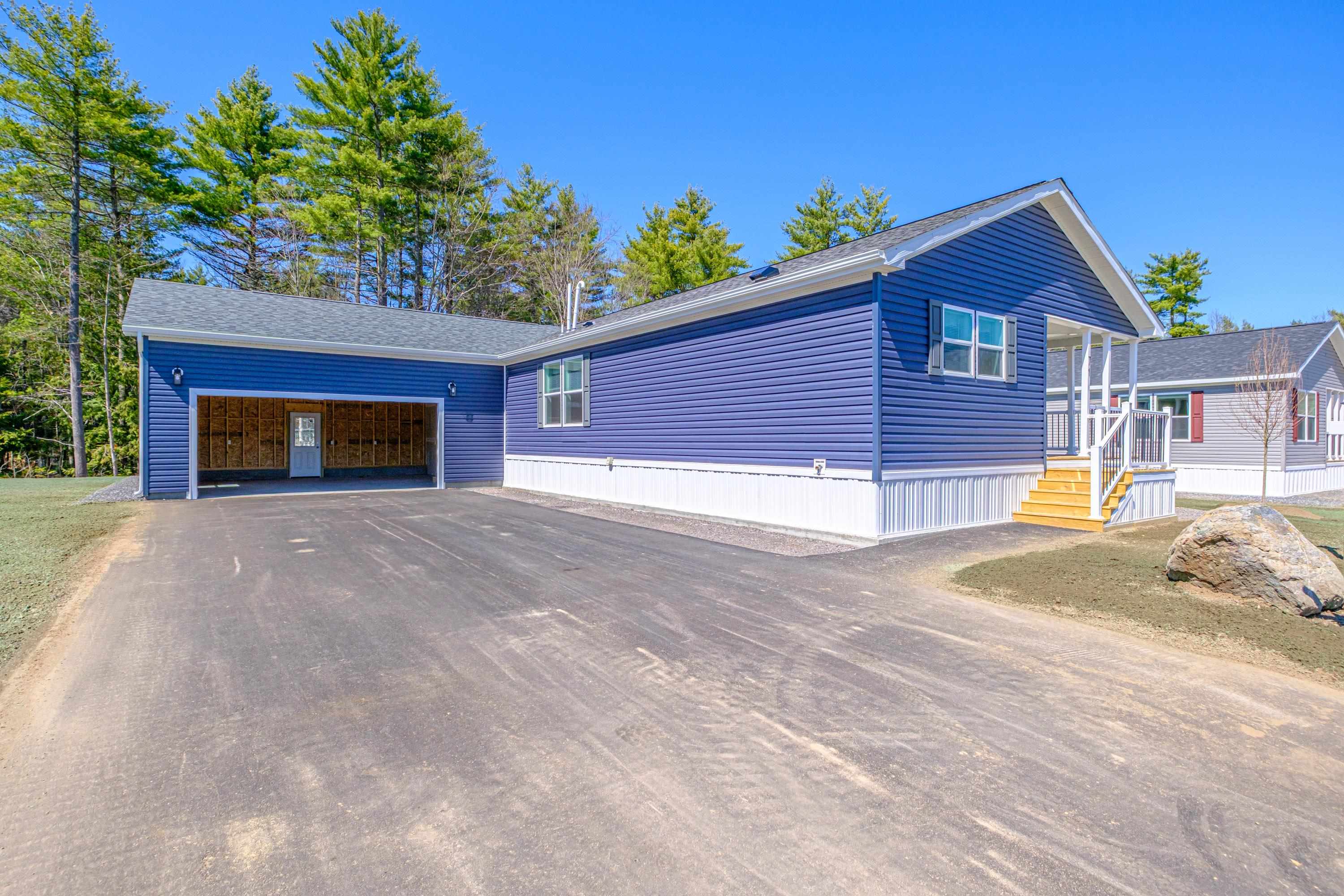 71 Diamondback Drive Rochester, NH 03868 - Photo 3 of 58